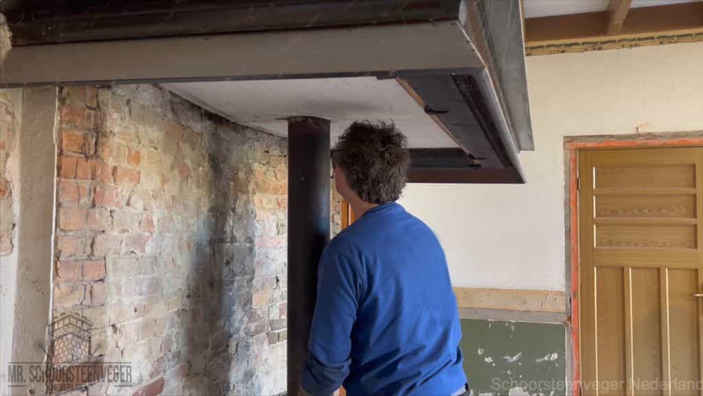 Schoorsteen reinigen Voorburg rookkanaal Schoorsteen reinigen Voorburg rookkanaal